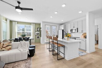 The Wrenley in Charlotte, NC - Building Photo - Building Photo