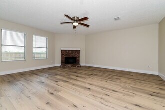 2327 Graystone Dr in Rockwall, TX - Building Photo - Building Photo
