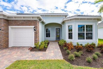 5312 Blue Reed Ln. in Wellington, FL - Building Photo - Building Photo