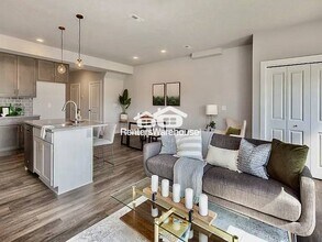 3622 NE Kara Ln in Ankeny, IA - Foto de edificio - Building Photo