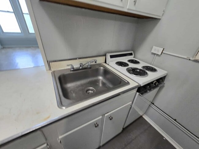 30505 Prince William St in Princess Anne, MD - Building Photo - Building Photo