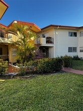 1601 NE Miami Gardens Dr in Miami, FL - Building Photo - Building Photo