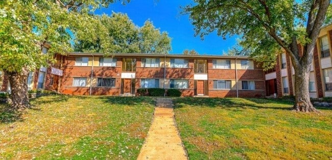 property at 185 Reeb Ln