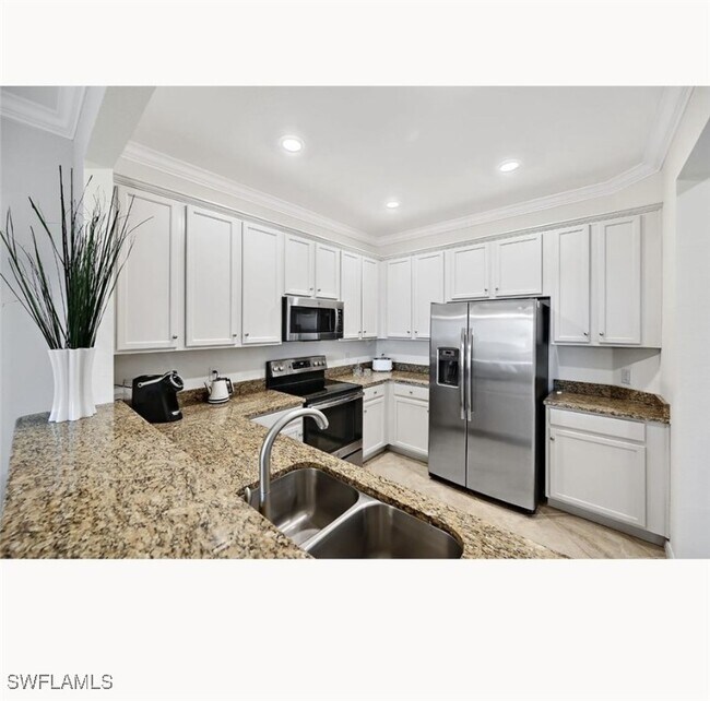property at 2672 Blossom Wy