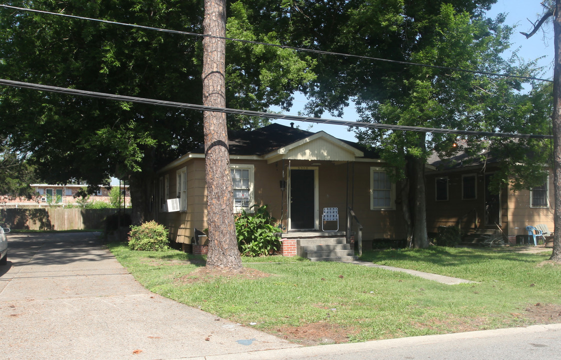 3330-3348 Wyoming St in Baton Rouge, LA - Building Photo