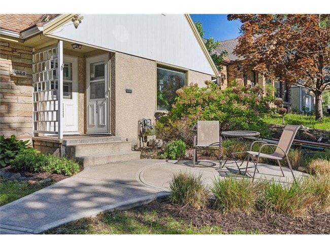 3522 Benjamin St NE, Unit 3522 in Minneapolis, MN - Foto de edificio - Building Photo