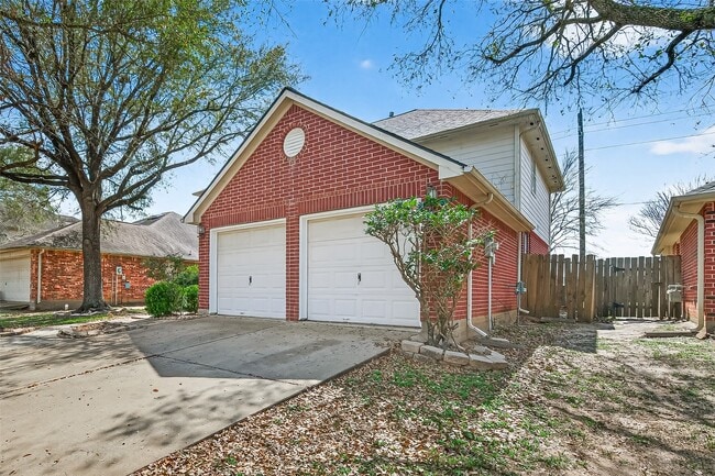 18807 Forest Deer Rd in Houston, TX - Building Photo - Building Photo