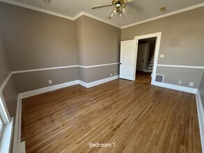 1112 E Walnut St in Springfield, MO - Foto de edificio - Building Photo