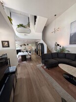 1705 S Westgate Ave in Los Angeles, CA - Building Photo