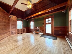 53 Circuit Rd in Dedham, MA - Building Photo - Building Photo