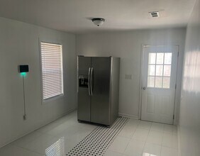 3103 Lincoln Dr in Tifton, GA - Building Photo - Building Photo