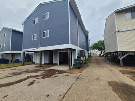 737 W Ocean View Ave