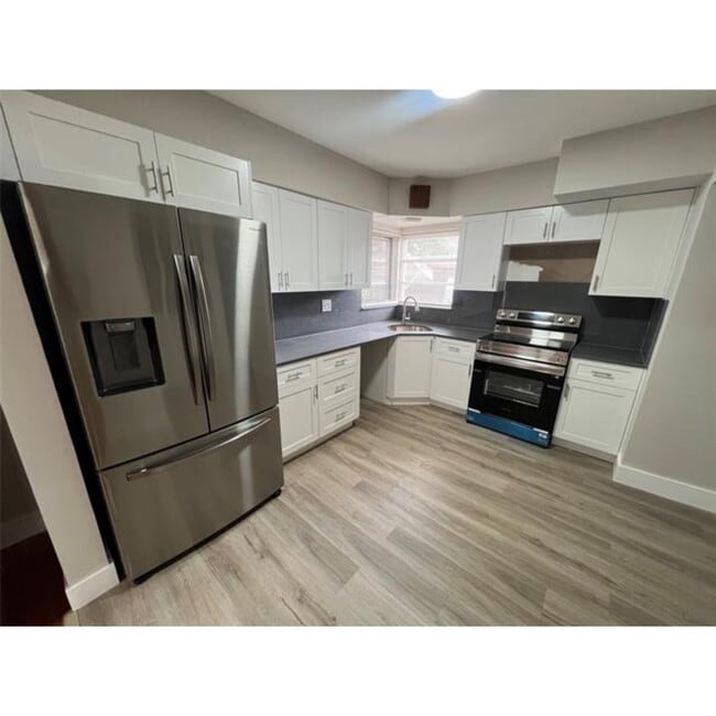 property at 442 SE 3rd St