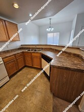 6800 Vista Del Norte Dr NE in Albuquerque, NM - Building Photo - Building Photo