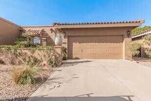 10626 North 8th St, Unit 2-105 in Phoenix, AZ - Building Photo