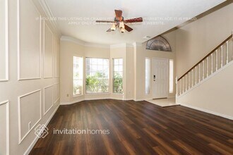 8022 Willancy Ln in Houston, TX - Building Photo - Building Photo