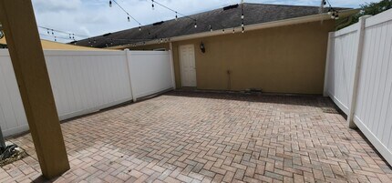 7702 Anselmo Ln in Windermere, FL - Building Photo - Building Photo