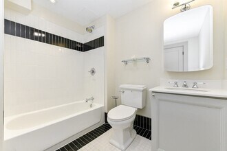 7 Dana St, Unit 44 in Cambridge, MA - Building Photo - Building Photo