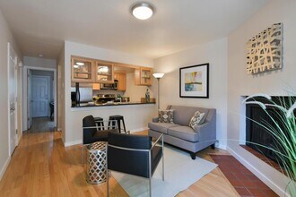 2253 Spruce St in Boulder, CO - Building Photo - Building Photo