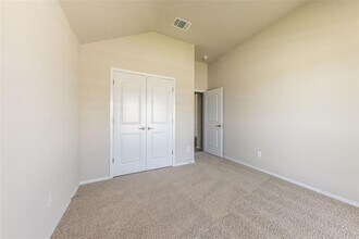 205 Spiny Lizard Ln in San Marcos, TX - Building Photo - Building Photo