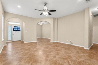 105 Keo Keo Dr in Bastrop, TX - Building Photo - Building Photo