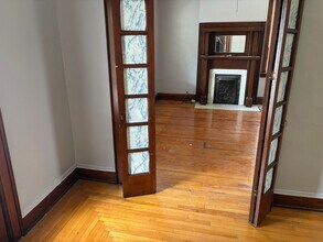 1802 Holman Ave, Unit 2 in Covington, KY - Foto de edificio - Building Photo