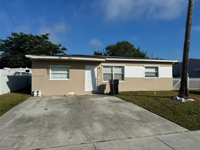 4141 SW 38th St in West Park, FL - Building Photo