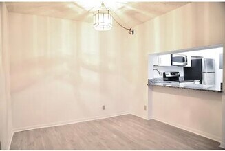 209 Foxtail Dr, Unit D2 in Greenacres, FL - Building Photo - Building Photo