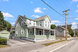 36 Centre St in Concord, NH - Building Photo - Building Photo