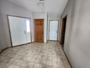 N1125 Craftsmen Ct in Greenville, WI - Building Photo - Building Photo