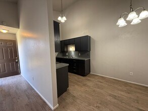509 N Dover Ave in Lubbock, TX - Building Photo - Building Photo
