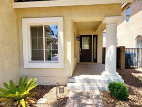 10885 Fintry Hills St in Las Vegas, NV - Building Photo - Building Photo