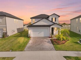 11534 72nd Pl E in Palmetto, FL - Building Photo