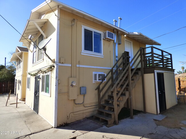 property at 1836 E Harvard St