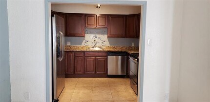 413 SW 16th St in Fort Lauderdale, FL - Building Photo - Building Photo