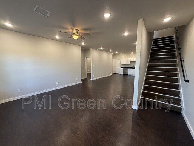 13513 S Mingo Rd in Bixby, OK - Building Photo - Building Photo