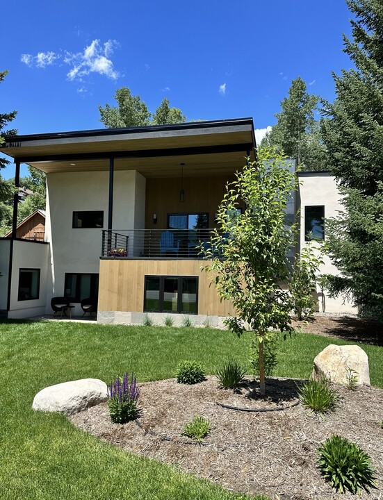 1082 The Blvd in Steamboat Springs, CO - Building Photo