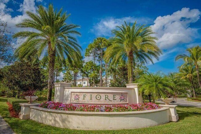 6305 Myrtlewood Cir W in Palm Beach Gardens, FL - Building Photo - Building Photo