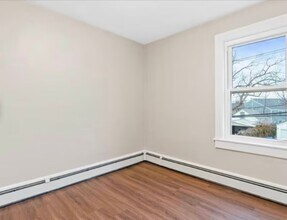 244 Veazie St in Providence, RI - Building Photo - Building Photo