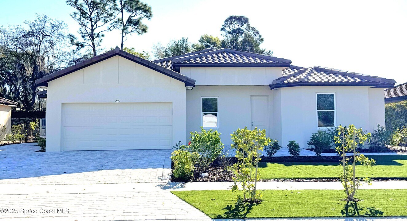 2841 Edington Dr in Titusville, FL - Building Photo