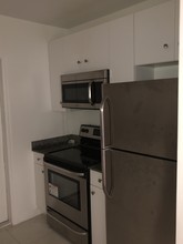 1400 NE 56th St-Unit -40 in Fort Lauderdale, FL - Building Photo - Building Photo