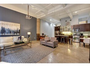 700 N Washington Ave in Minneapolis, MN - Foto de edificio - Building Photo