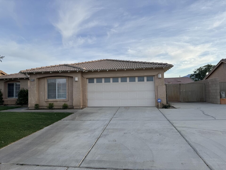 79915 Memorial Pl in La Quinta, CA - Building Photo