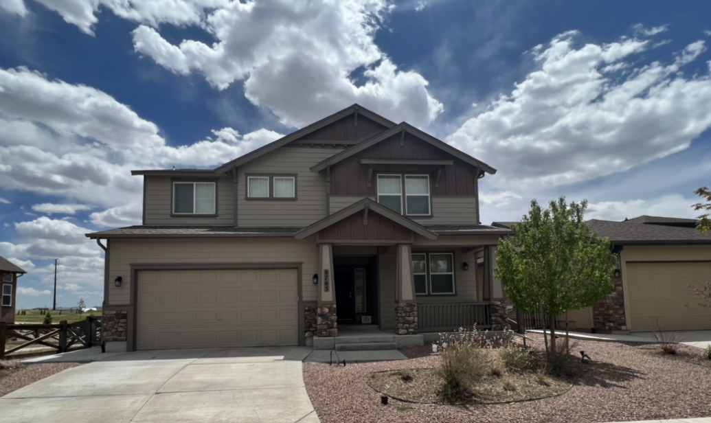 8765 Meadow Tree Trl in Colorado Springs, CO - Foto de edificio