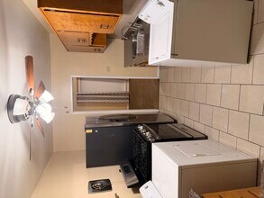 1367 Burnham Ave in Calumet City, IL - Building Photo - Building Photo