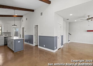 603 Burleson St in San Antonio, TX - Building Photo - Building Photo