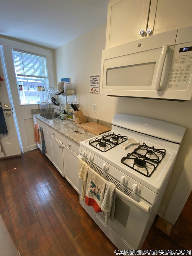 38 Gibson St in Cambridge, MA - Building Photo - Building Photo