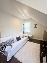 130 Clinton Ave in New Rochelle, NY - Building Photo - Building Photo