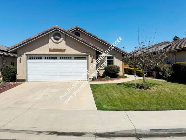 223 Riverside Ct