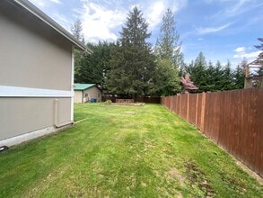 24809 Old Owen Rd in Monroe, WA - Building Photo - Building Photo